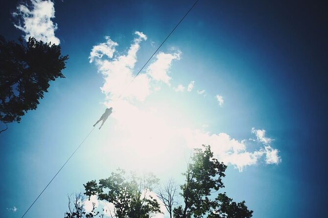 Minnesota River Valley 14-Line Thrilling Zipline Canopy Tour