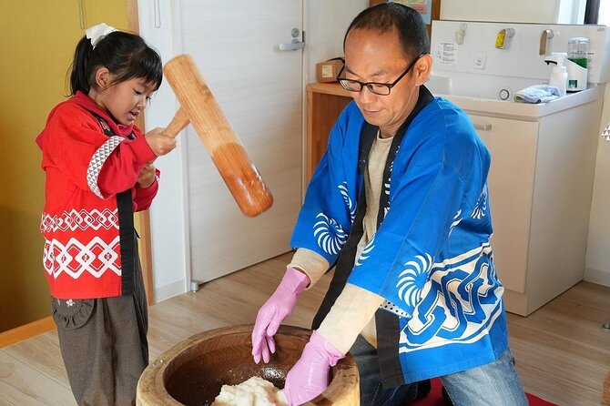 Mochi Experience in Toyama Discover Japans Rice Cake Craft - What Is Mochi?