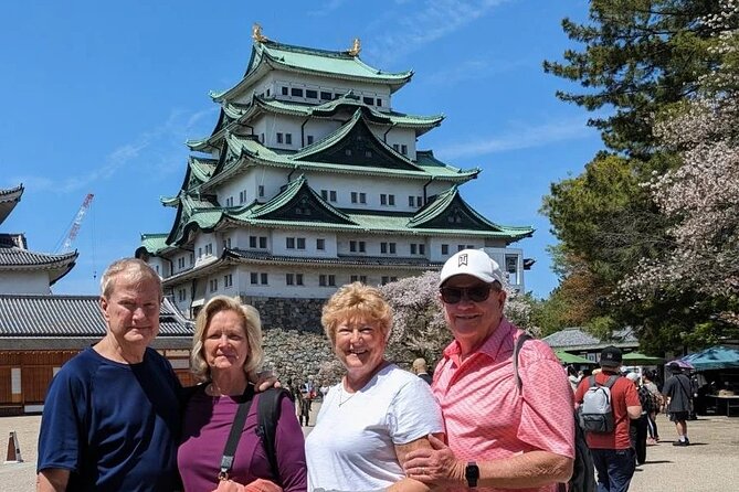 Nagoya Shrines & Temples Tour Guided by a Friendly Local