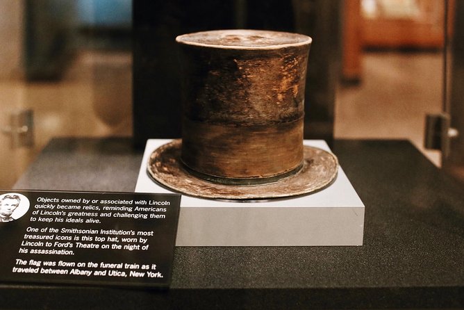 National Archives + American History Museum Tour – Semi-Private