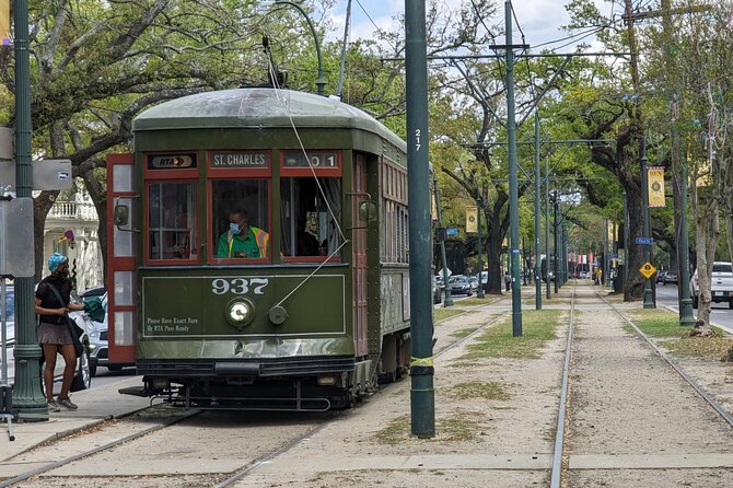 New Orleans Garden District 2 Hour Walking Tour (Small Group) - Lowest Price Guarantee