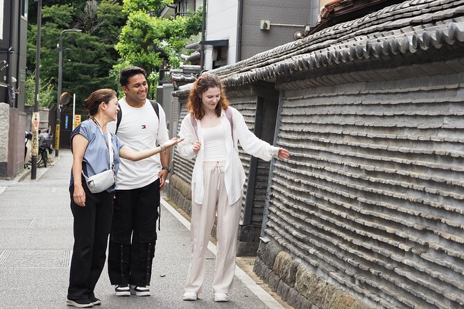 Nezu Shrine and Yanaka: Morning Downtown Walking Tour - Meeting and End Points