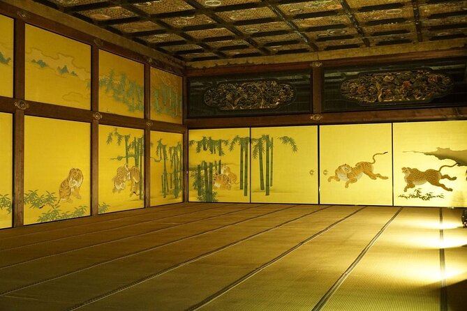 Nijo Castle Samurai Culture Experience With a Fun Expert Guide