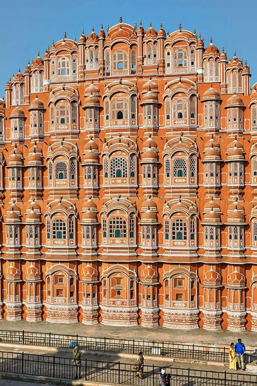 One-Day Trip to Jaipur From Delhi