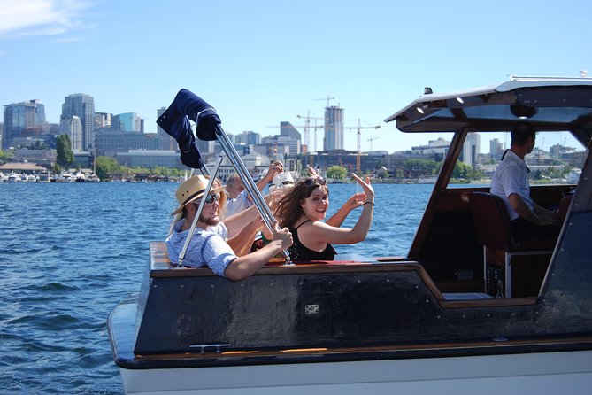 One-Hour Private Seattle Sightseeing Cruise - BYOB! - Cruise Overview