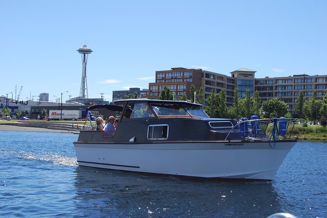 One Hour Social Sightseeing Cruise - BYOB! - Experience Highlights
