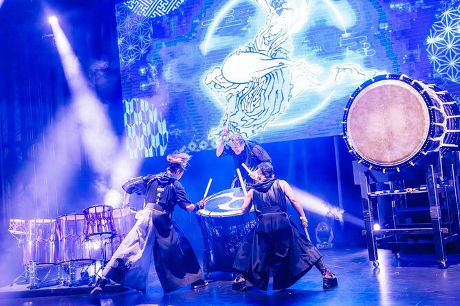 Osaka Night Fusion Japanese Entertainment Show - Unique Blend of Performances