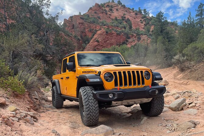 Peekaboo Slot Canyon Jeep Tour