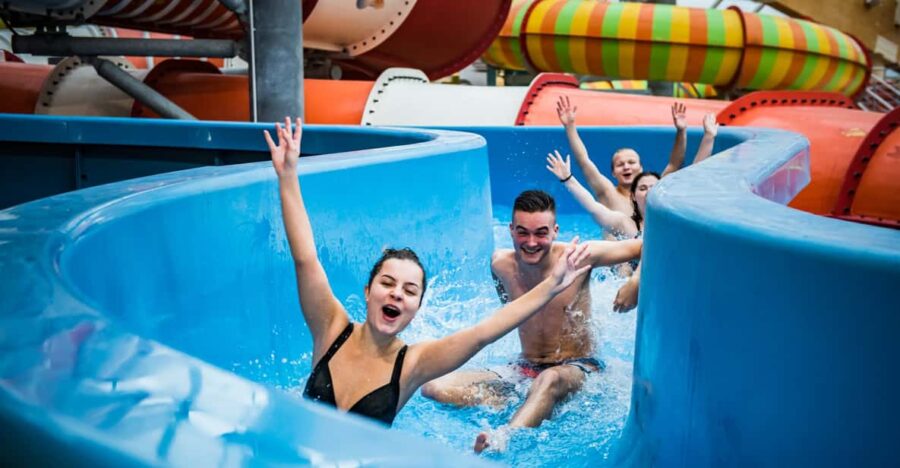 Prague: Aquapalace Indoor/Outdoor Water Park Ticket