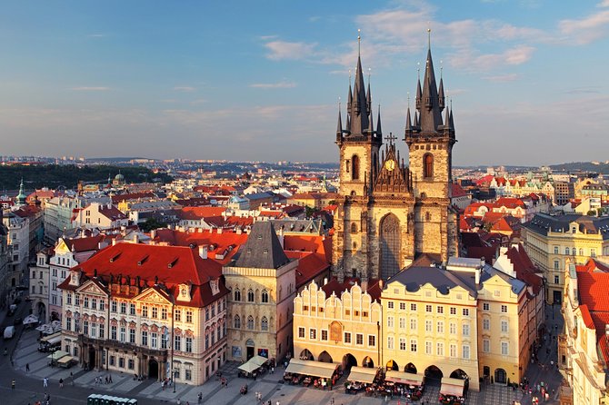 Prague City Tour: Old & New Town
