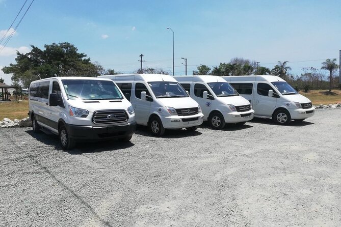 Private Airport Transfer Service To or From Uvero Alto