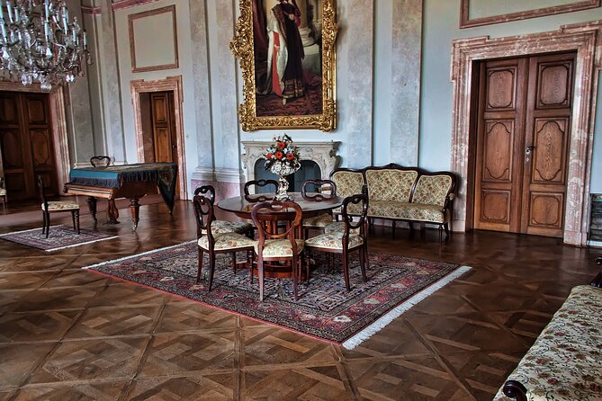 Private Day Trip From Vienna to Lednice, Valtice and Mikulov