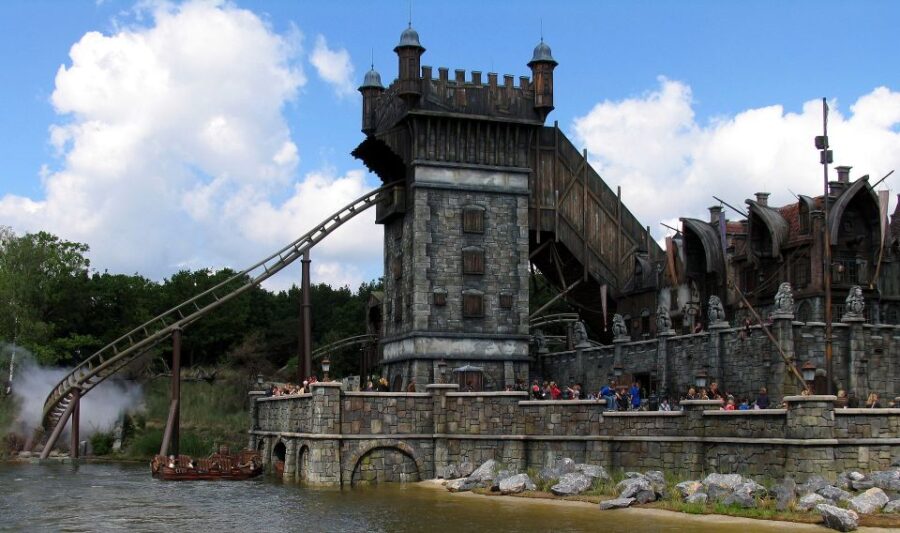 Private Day Trip to the Efteling Incl. Entrance Tickets