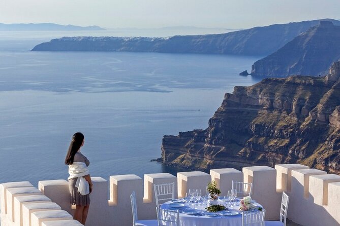 Private Full-Day Highlights of Santorini With Wine Tour