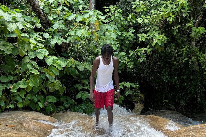 Private Full Day Tour to Jamaicas Best Beach Negril & Ricks Cafe