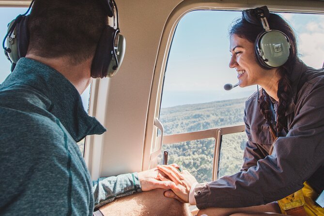 Private Helicopter Excursion of Maui Nui With Landing From Lanai