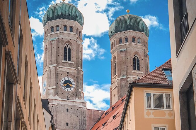 Private History Munich Tour: Iconic Sights and WWII Landmarks