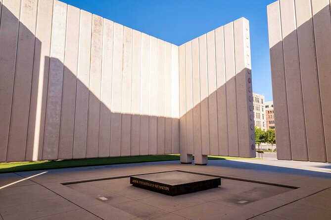 Private Legacy Lives Tour of JFK Assassination in Texas