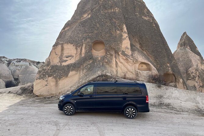 Private Luxury Minivan With English Speaking Driver in Istanbul