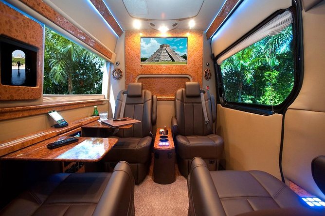 Private Luxury Roundtrip Transfer Cancun Airport - Included Amenities