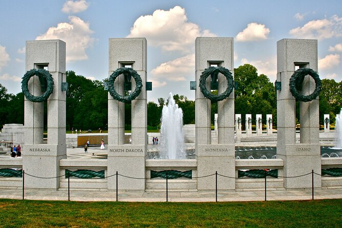 Private Monuments Tour in Washington