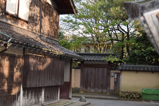 Private & Personalized Full Day Walking Experience In Kanazawa (8 Hours)