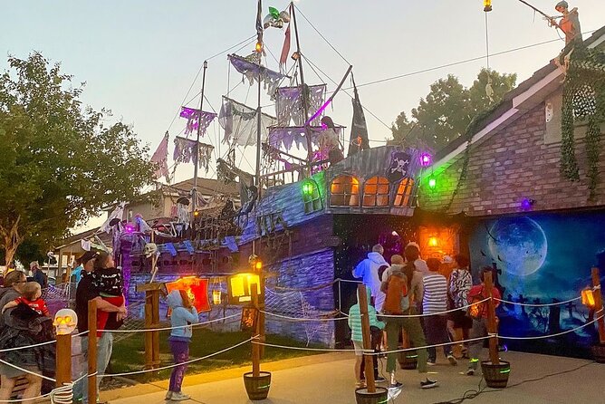 Private Santa Clara Halloween Family Fun Tour