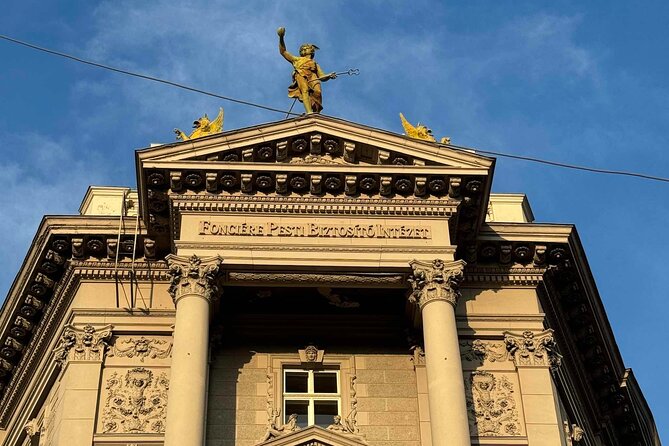 Private Self Guided Tour of Downtown Budapest History - Accessibility Features