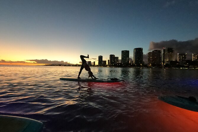 Private Stand-Up-Paddle Glowga Yoga Class In Honolulu