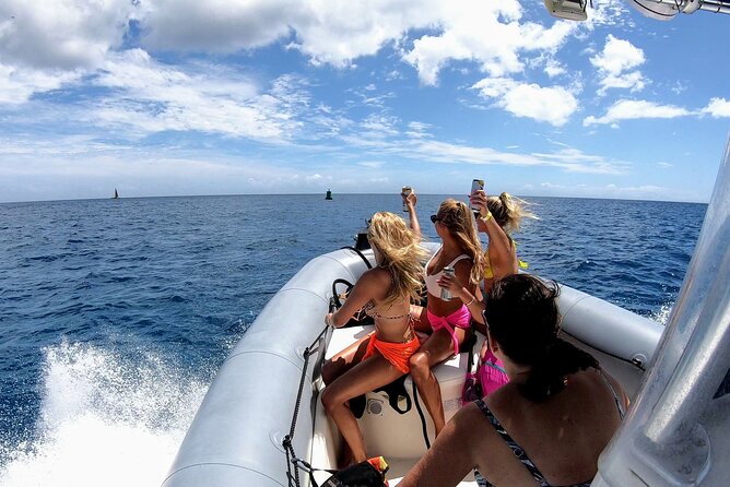 Private Tiki Bar Sunset Cruise in Honolulu - Whats Included