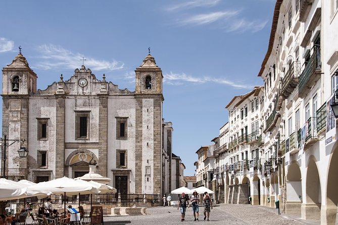 Private Tour: Évora, Chapel of Bones Tickets, Lunch, Wine Tasting