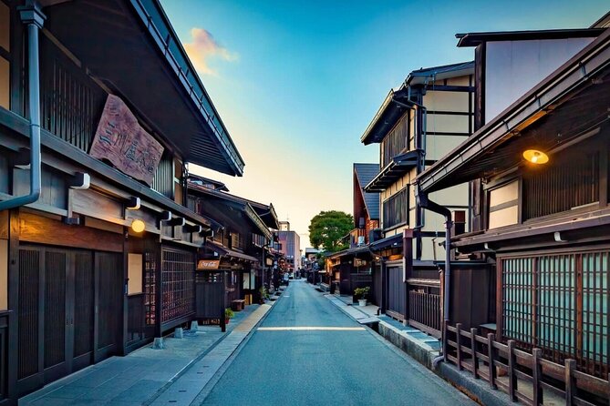 Private Tour From Kanazawa to Takayama and Shirakawa-go