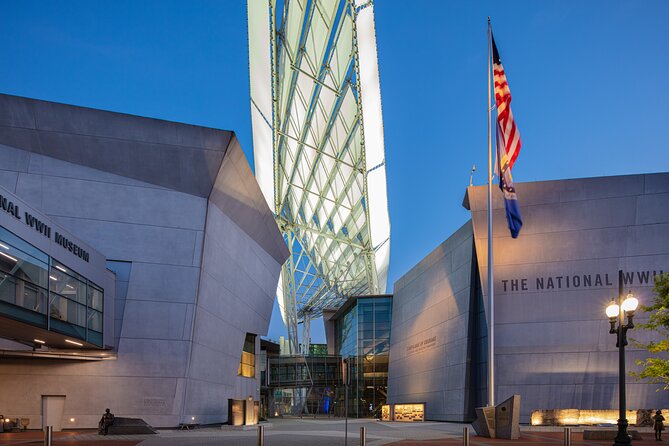 Private Tour of the National WWII Museum: Beyond the Galleries - Exploring Guided Artifact Explorations