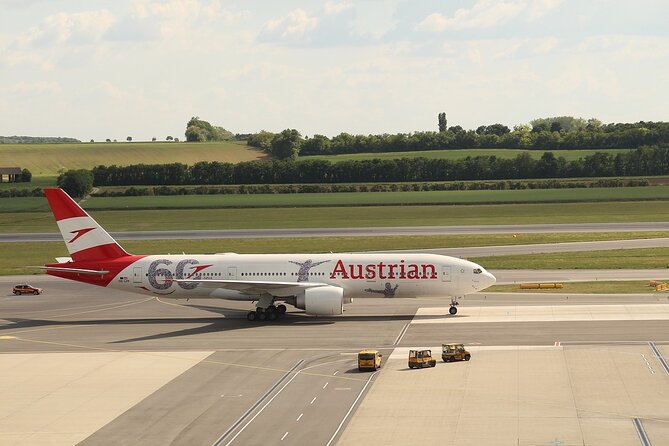 Private Transfer From Bratislava To Vienna Airport, 2 Hour Stop