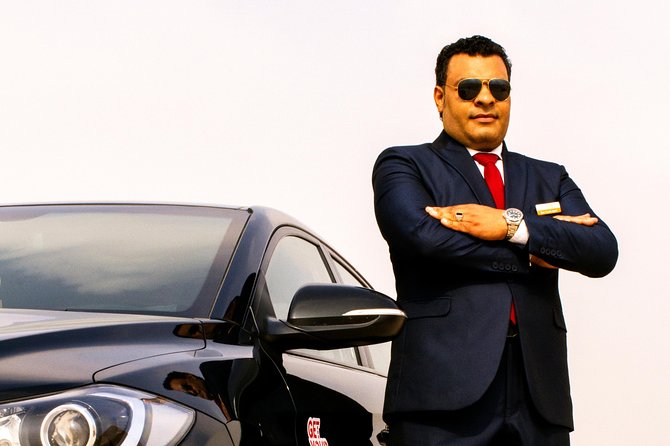 Private Transfer From Cairo Airport to Pyramids Area