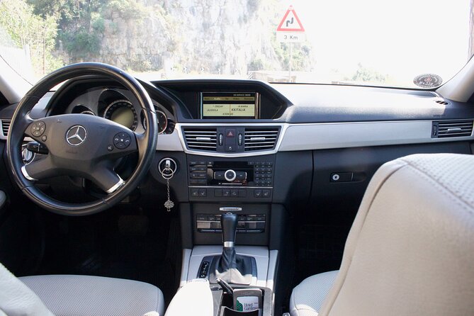 Private Transfer From Naples to Amalfi Coast or Vice Versa