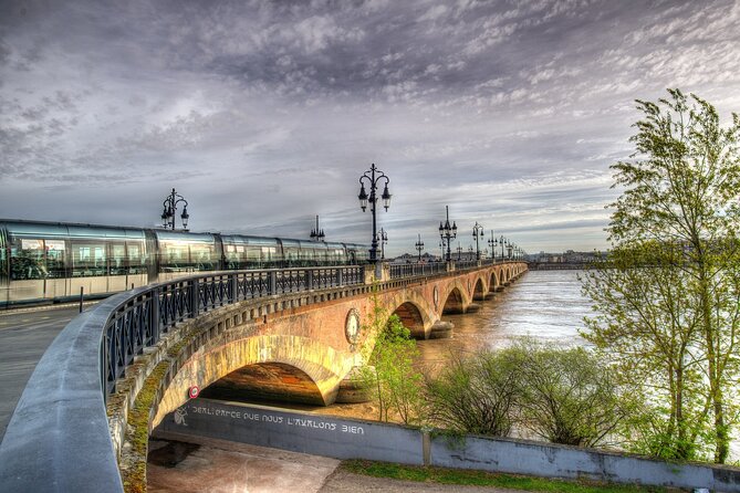 Private Transfer From San Sebastian To Bordeaux, Stop in Hendaye