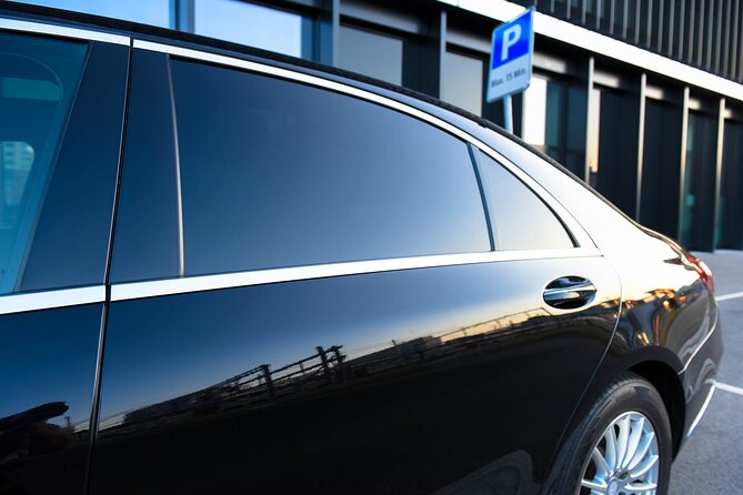 Private Transfer From Veysonnaz to Geneva Airport