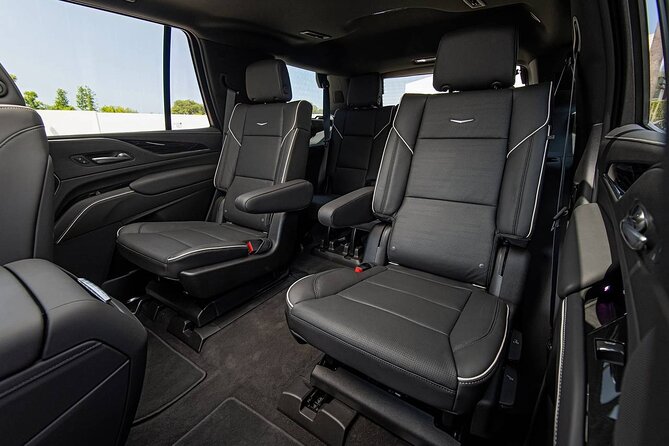 Private Transfer Theme Park Hotels to Orlando MCO Airport by SUV