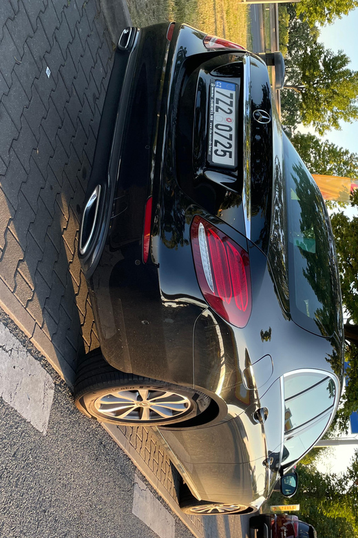 Private Transfer to Prague Airport Business/VIP