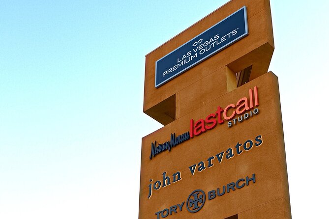 Private Transportation From Las Vegas to North Premium Outlets