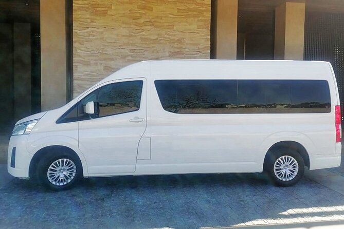 Private Transportation to All Hotels in Los Cabos.