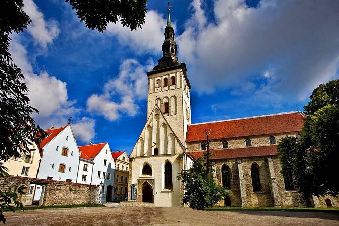 Private Walking Tour of Tallinn Old Town