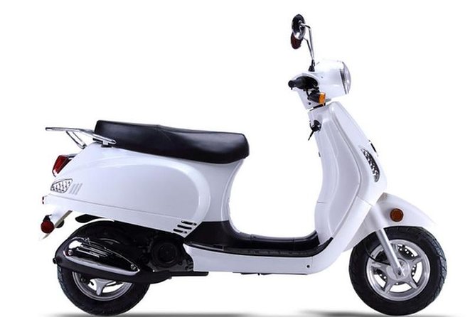 Rentals Scooter 2 Hours +1 HR Free , 2 Passengers, Retro Lucky 49cc