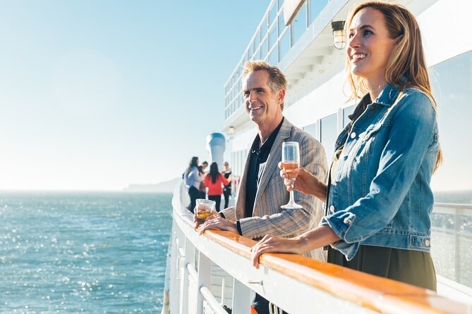 San Diego Sights & Sips: Deluxe Cocktail Sunset Cruise