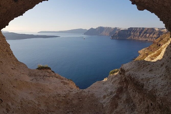 Santorini Highlights Private Tour