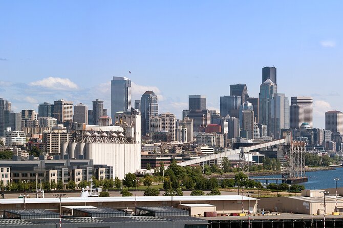 Seattle’s Romantic Rendezvous: A Journey of Love