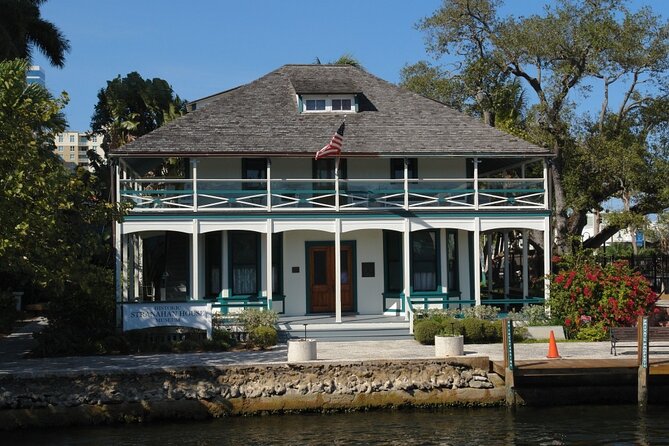 Self-Guided Fort Lauderdale Scavenger Hunt: By The New River - Featured Landmarks and Gems