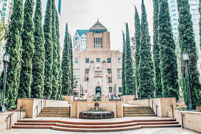 Self-Guided Tour of Downtown Los Angeles With Fun Facts and Best Photo Ops