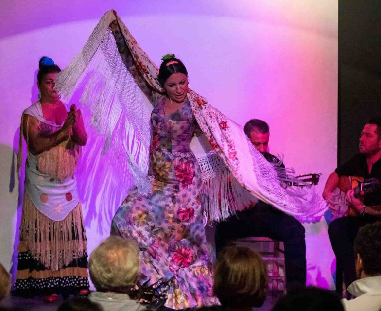 Seville: Flamenco Show at Tablao Álvarez Quintero
